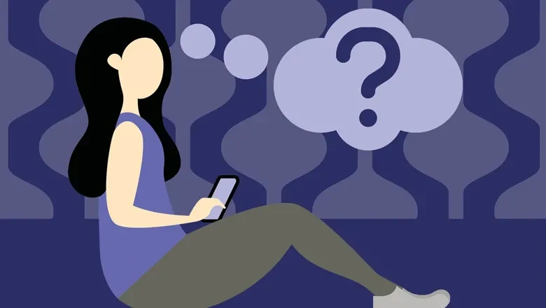 Person sitter med en mobil framför sig. Tankebubbla med ett frågetecken. 